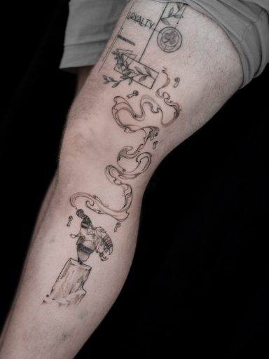 illustrative fineline league of legends bard nerd tattoo on leg, done in Lörrach by vegan tattoo artist Jannine Stefanov